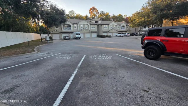 $179,000 | 9400 Underwing Way, Unit 9, Jacksonville, FL 32257