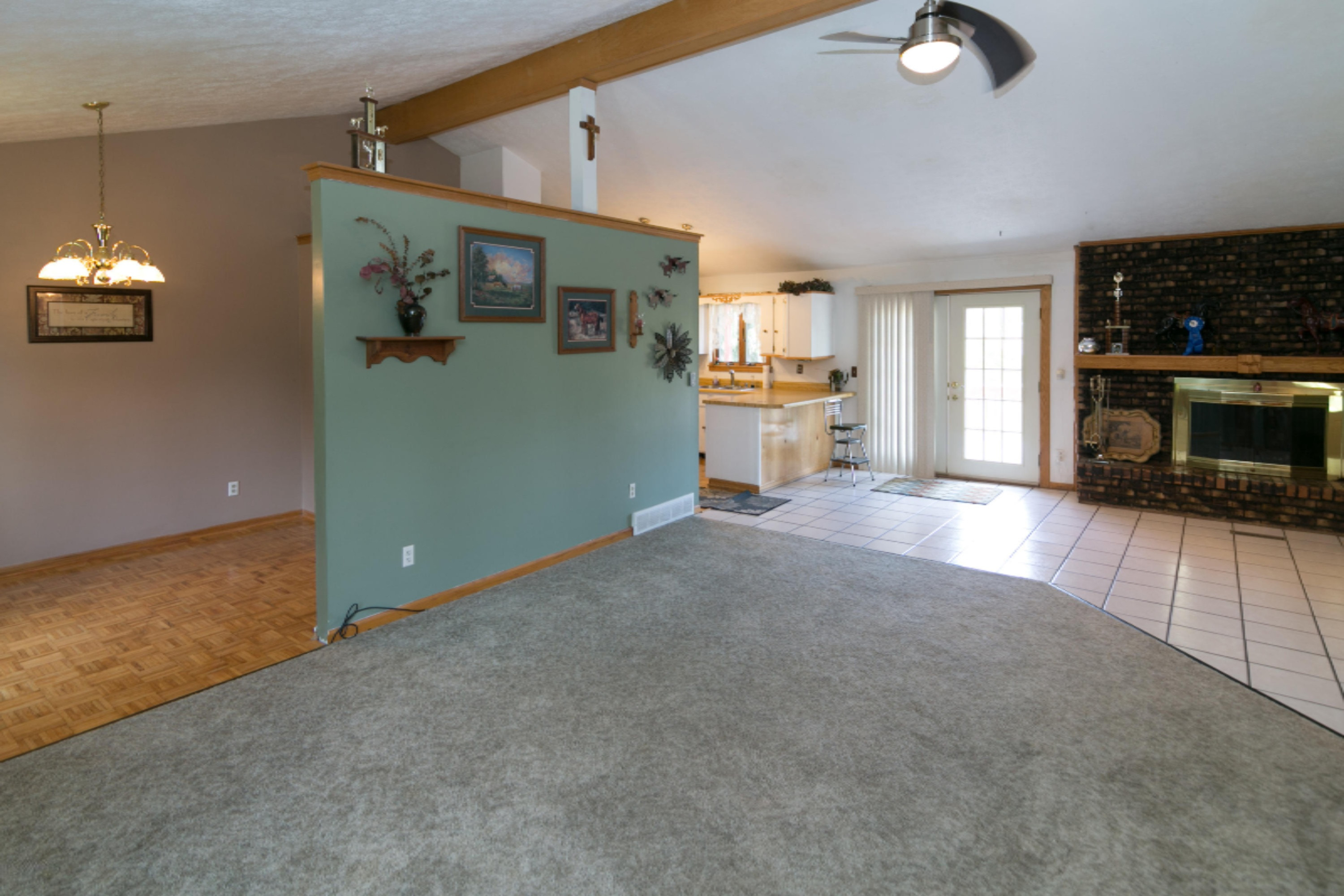 23198 West County Line Road Battle Creek, MI 49017 - Photo 3 of 38 23198-WestCountyLineRd-105