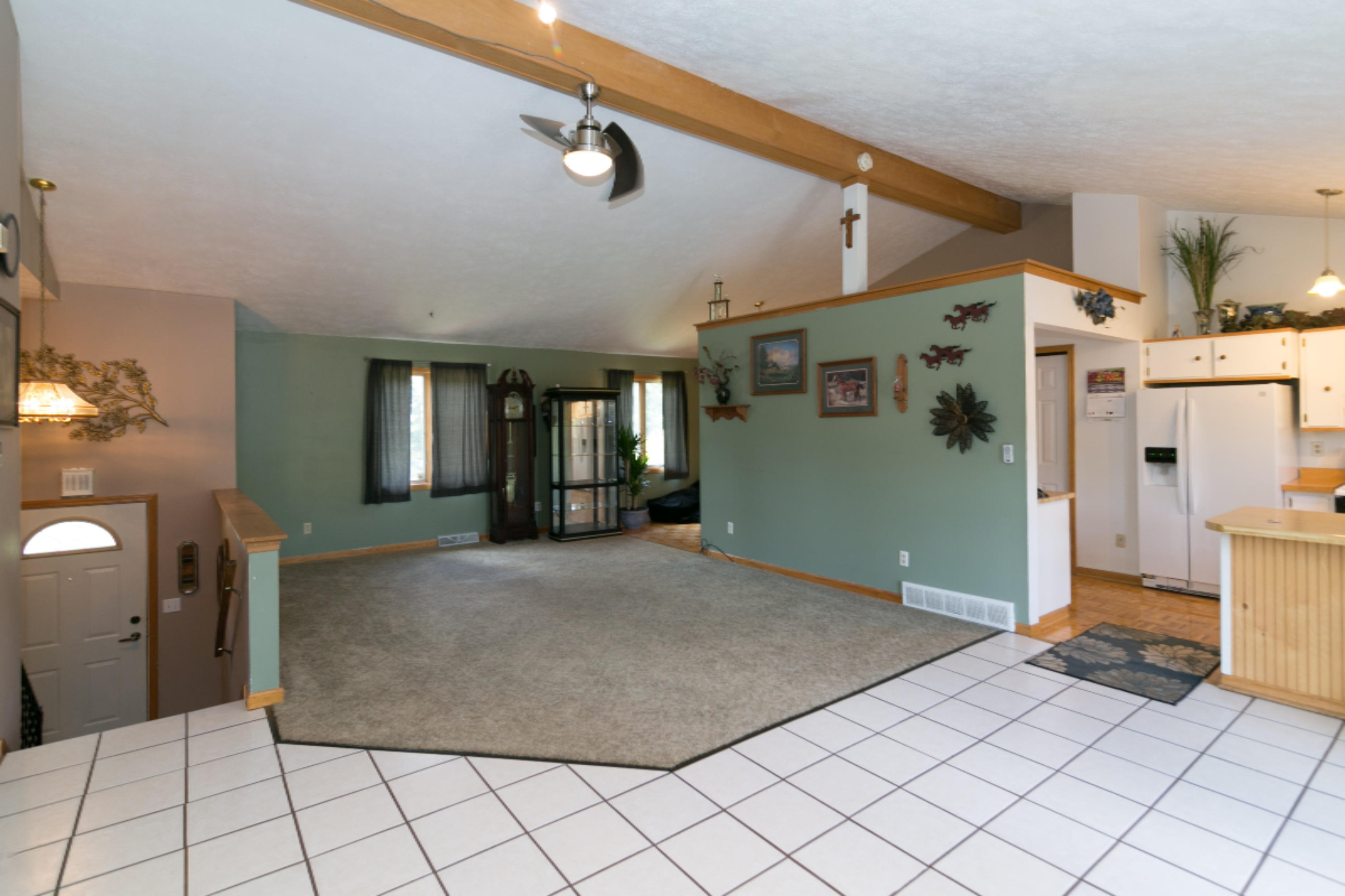 23198 West County Line Road Battle Creek, MI 49017 - Photo 4 of 38 23198-WestCountyLineRd-104