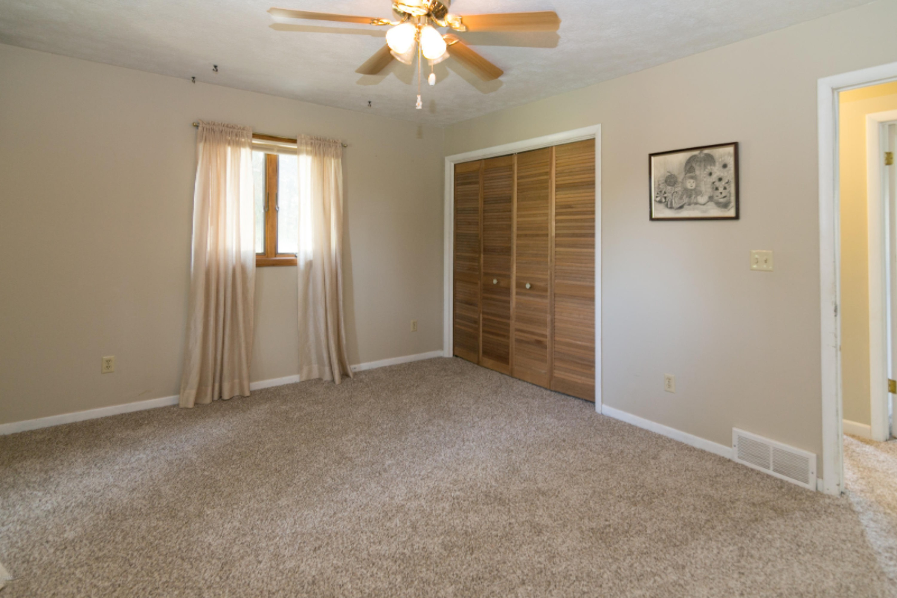 23198 West County Line Road Battle Creek, MI 49017 - Photo 9 of 38 23198-WestCountyLineRd-109