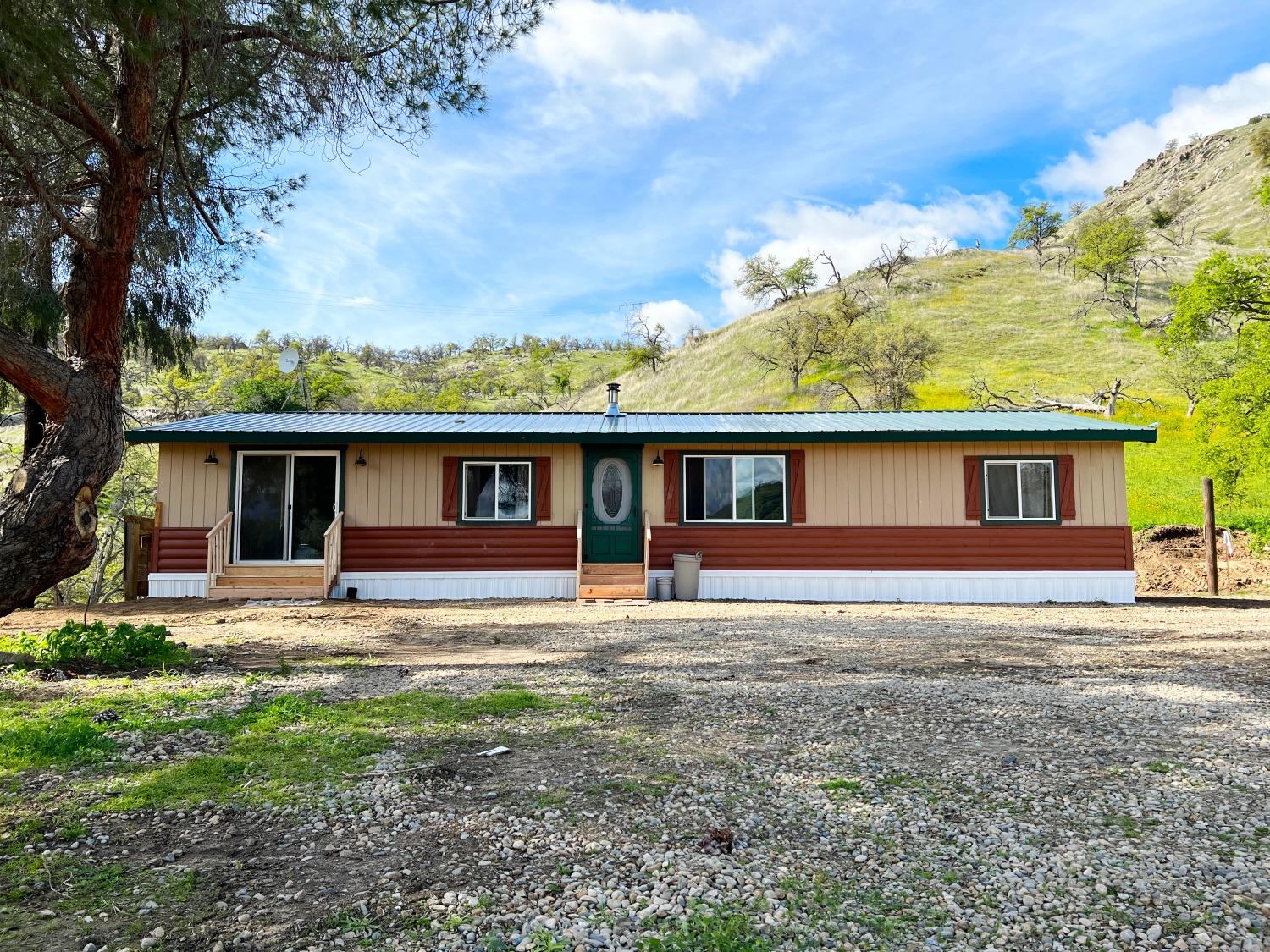 27860 Pine Flat Road Sanger, CA 93657 - Photo 6 of 35 Gallery Image 6