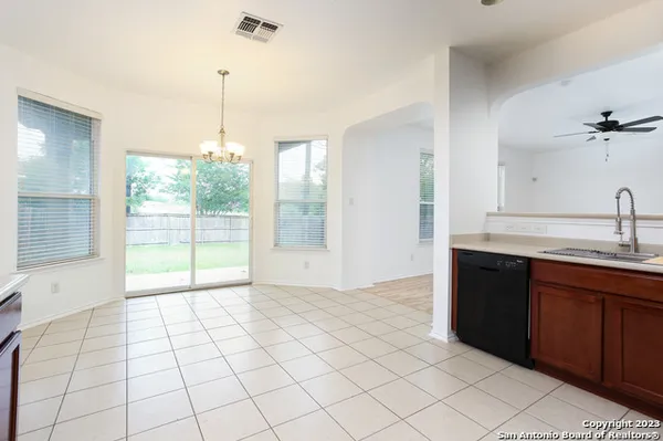 $2,000 | 11014 Colt Isle, San Antonio, TX 78254