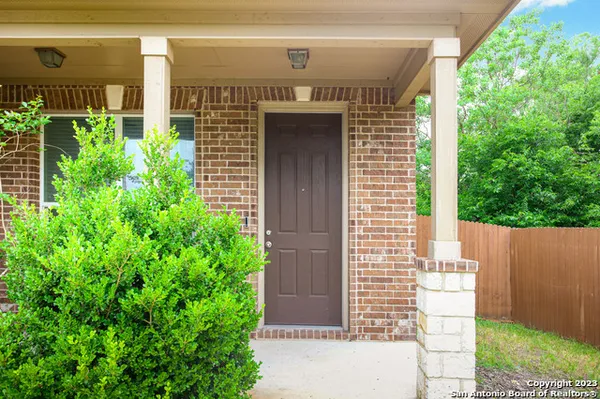 $2,000 | 11014 Colt Isle, San Antonio, TX 78254