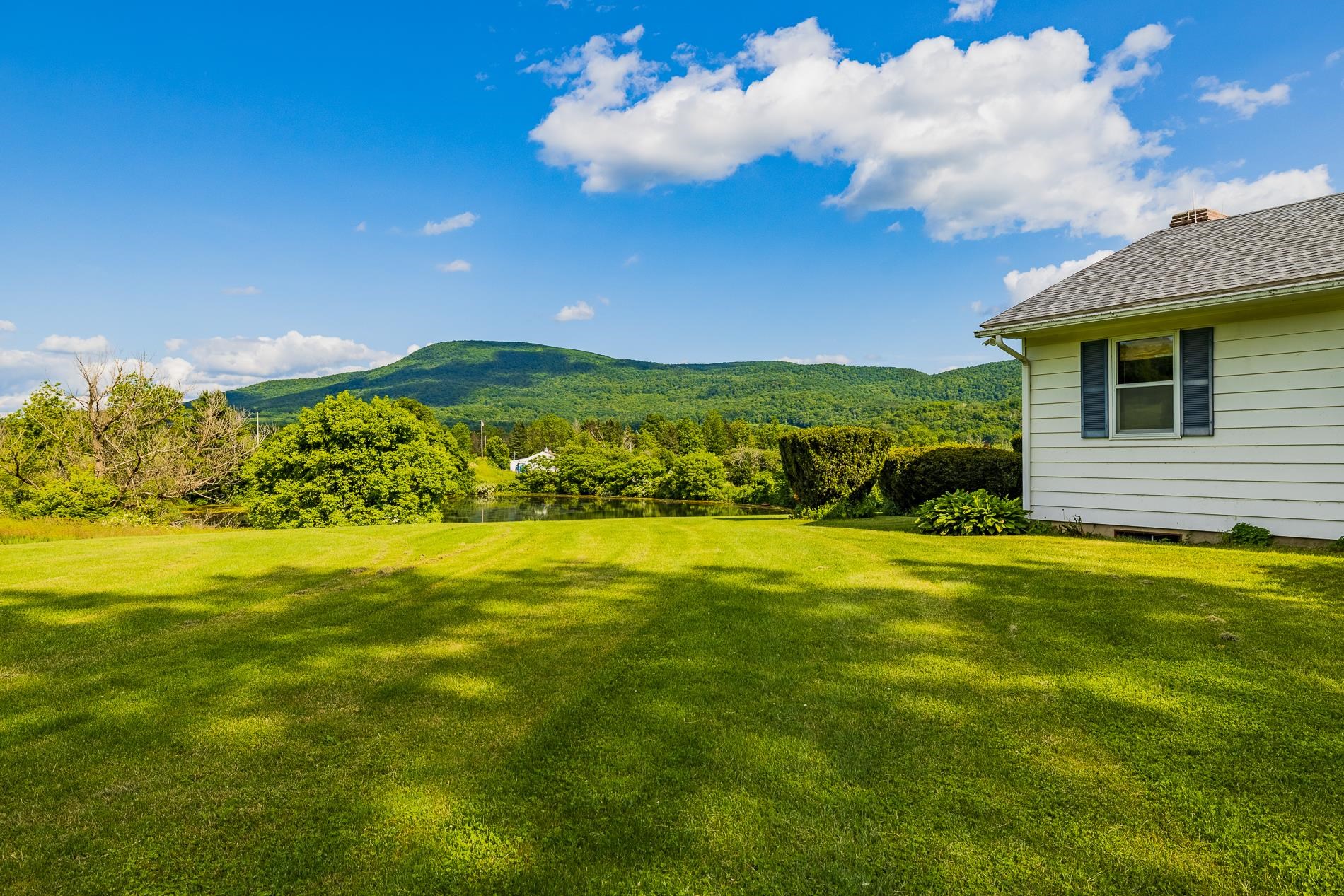 3347 West Road Bennington, VT 05201 - Photo 30 of 38