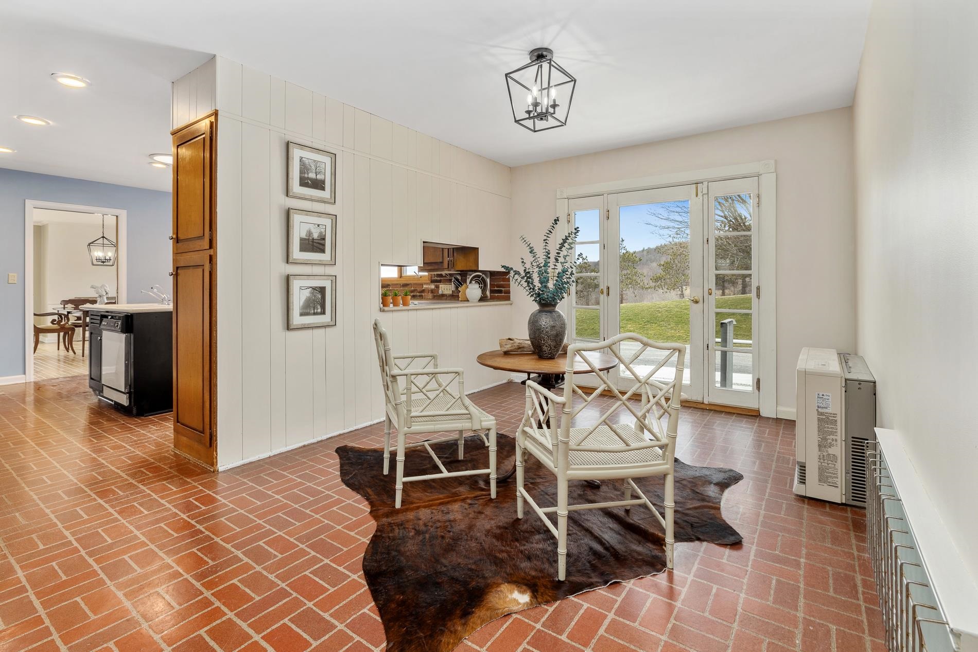 3347 West Road Bennington, VT 05201 - Photo 3 of 38