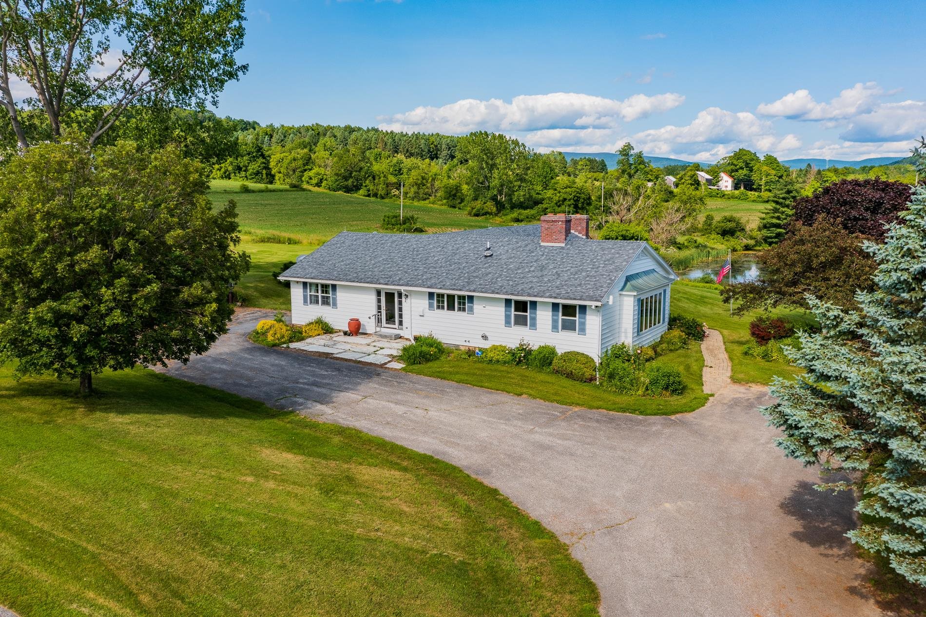 3347 West Road Bennington, VT 05201 - Photo 31 of 38