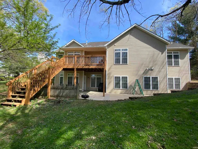 $689,900 | 3201 East Kristen Court, Bloomington, IN 47401