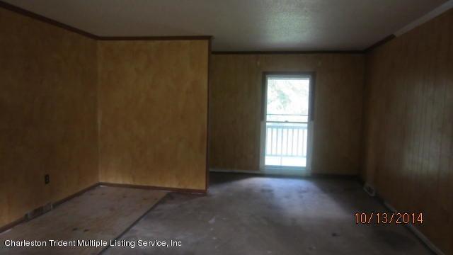 134 Old Wagon Road Moncks Corner, SC 29461 - Photo 5 of 12 LIVING ROOM VIEW 2
