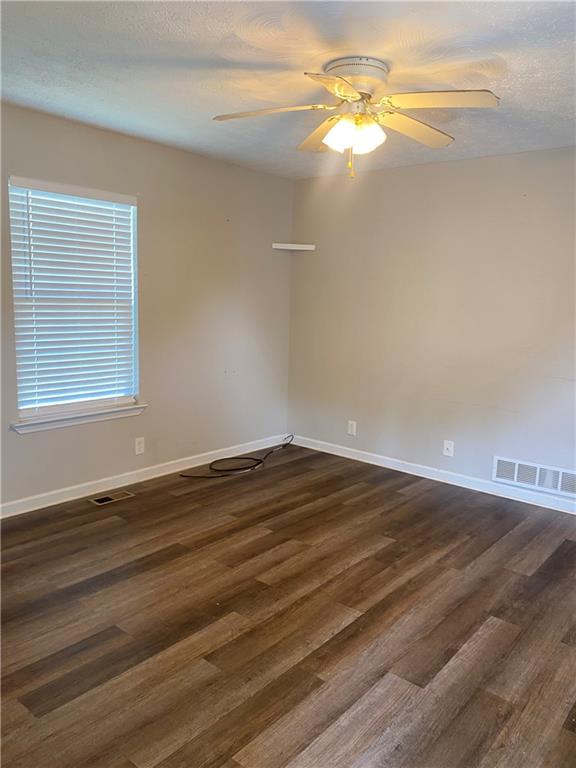 721 Mill Street Southeast Gainesville, GA 30501 - Photo 9 of 23
