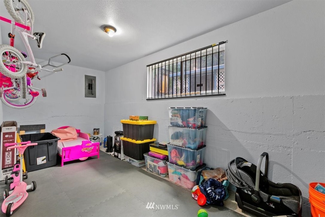 12656 177th Place Southeast Renton, WA 98059 - Photo 23 of 27