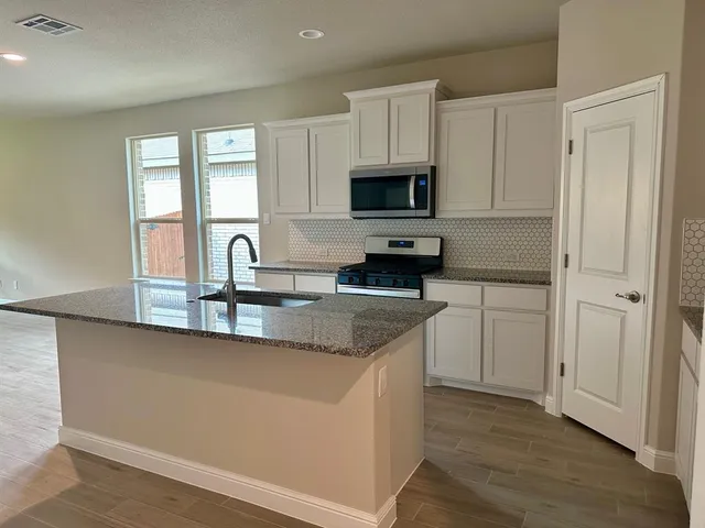 $2,495 | 11505 Adare Drive, Haslet, TX 76052