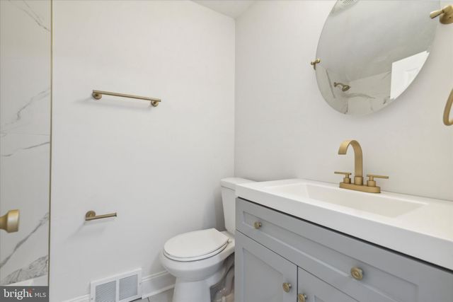 $263,000 | 6424 Akron Street, Philadelphia, PA 19149