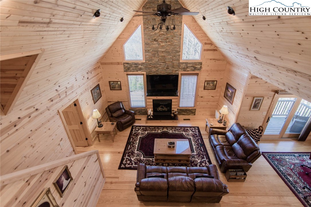 308 Warren Way Road Purlear, NC 28665 - Photo 11 of 49 a living room with furniture