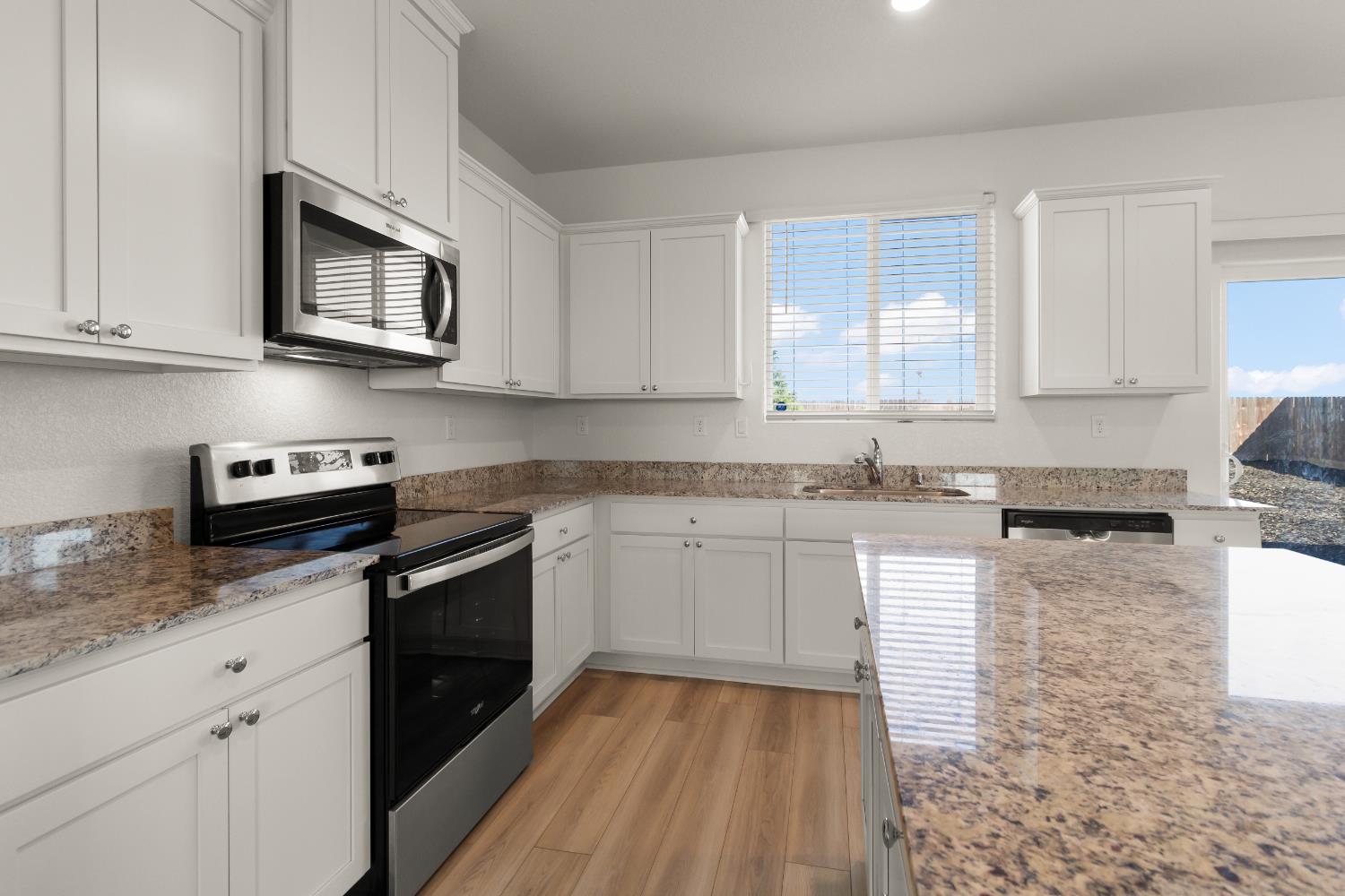 3443 Coltrane Way Stockton, CA 95212 - Photo 15 of 40