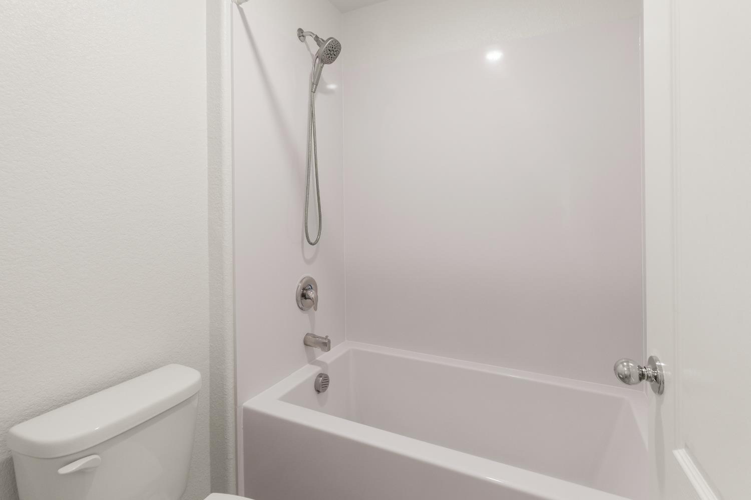 3443 Coltrane Way Stockton, CA 95212 - Photo 28 of 40