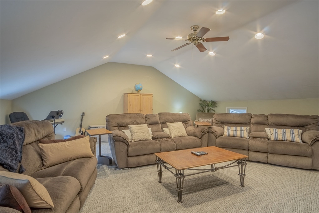 8 Longwood Drive Swampscott, MA 01907 - Photo 19 of 42