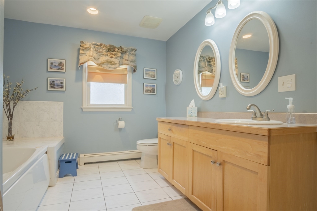 8 Longwood Drive Swampscott, MA 01907 - Photo 27 of 42