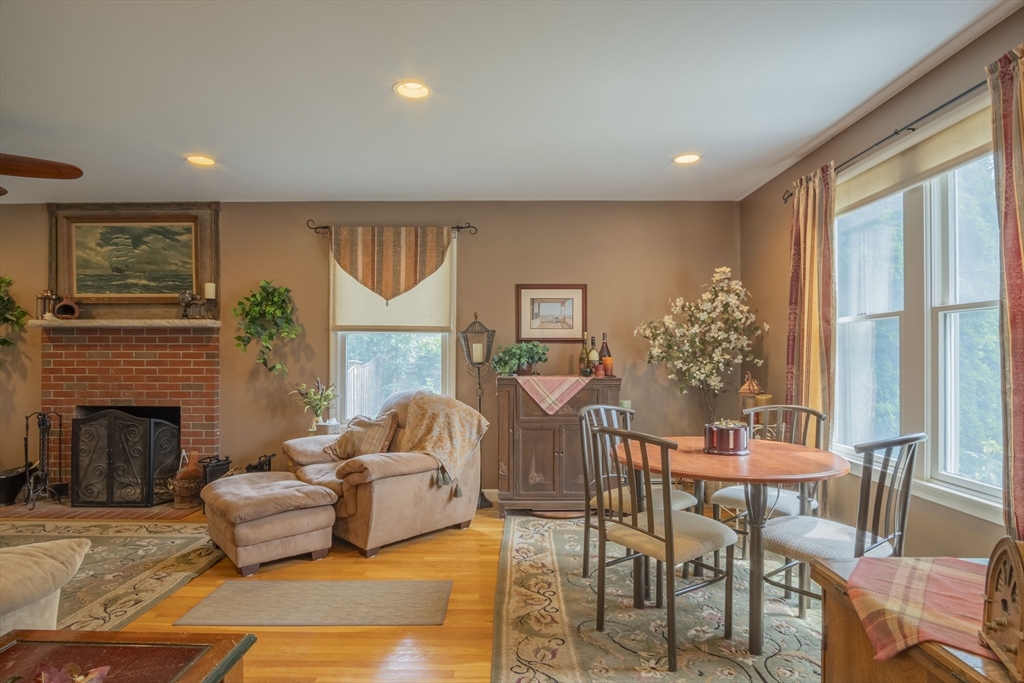 8 Longwood Drive Swampscott, MA 01907 - Photo 3 of 42