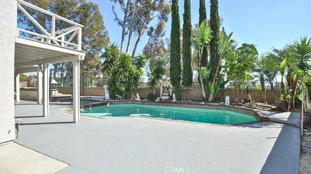 $1,297,000 | 23372-23372 Via Bahia, Mission Viejo, CA 92691