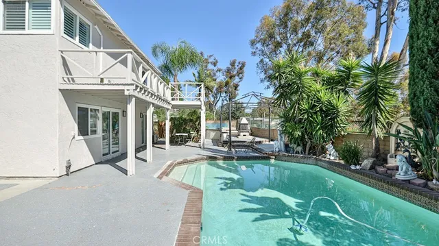 $1,297,000 | 23372-23372 Via Bahia, Mission Viejo, CA 92691