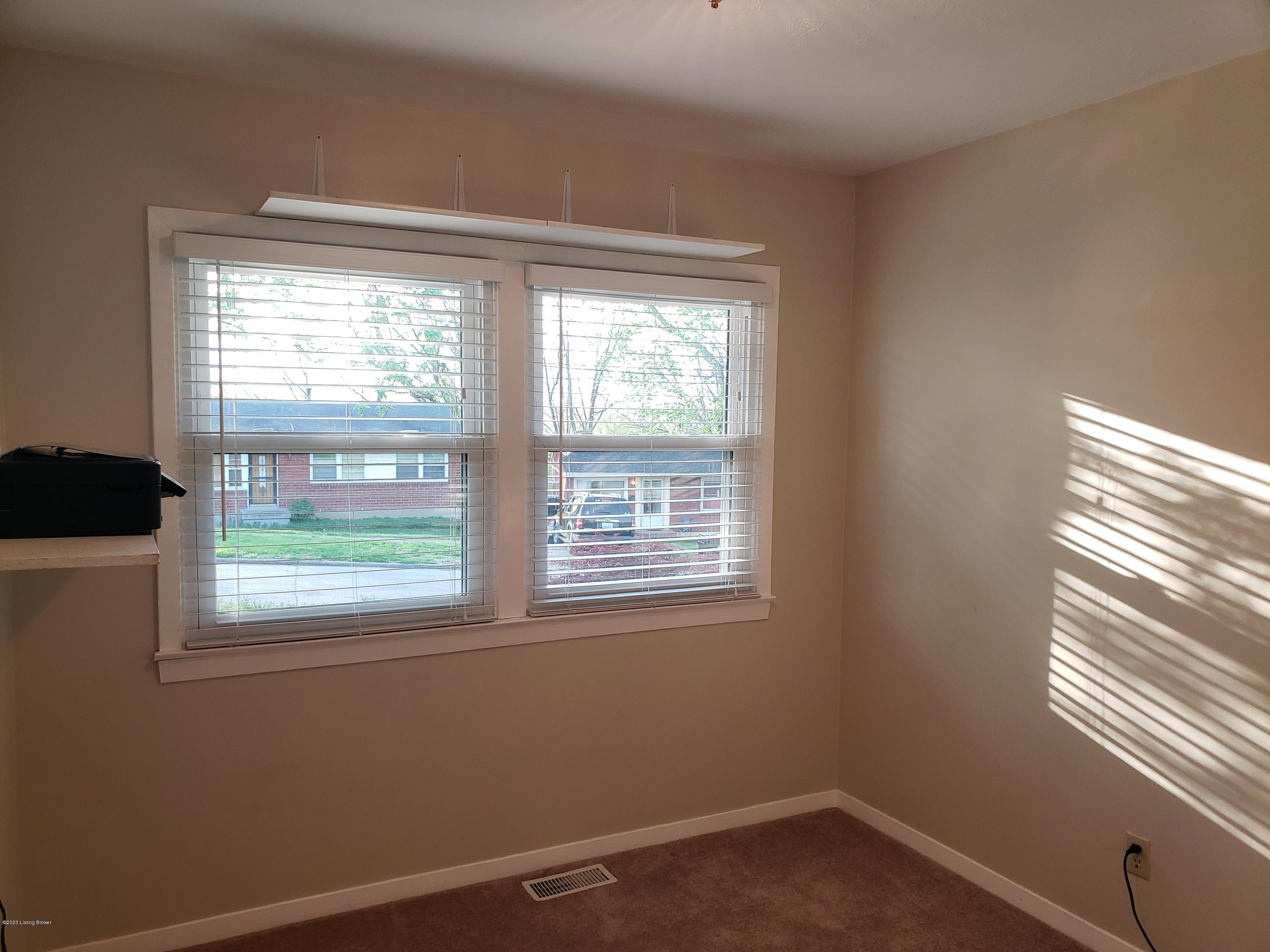 655 Edith Road Louisville, KY 40206 - Photo 25 of 33 25