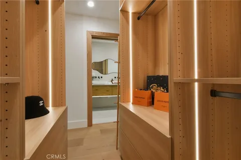 $1,890,000 | 23409 Friar Street, Woodland Hills, CA 91367