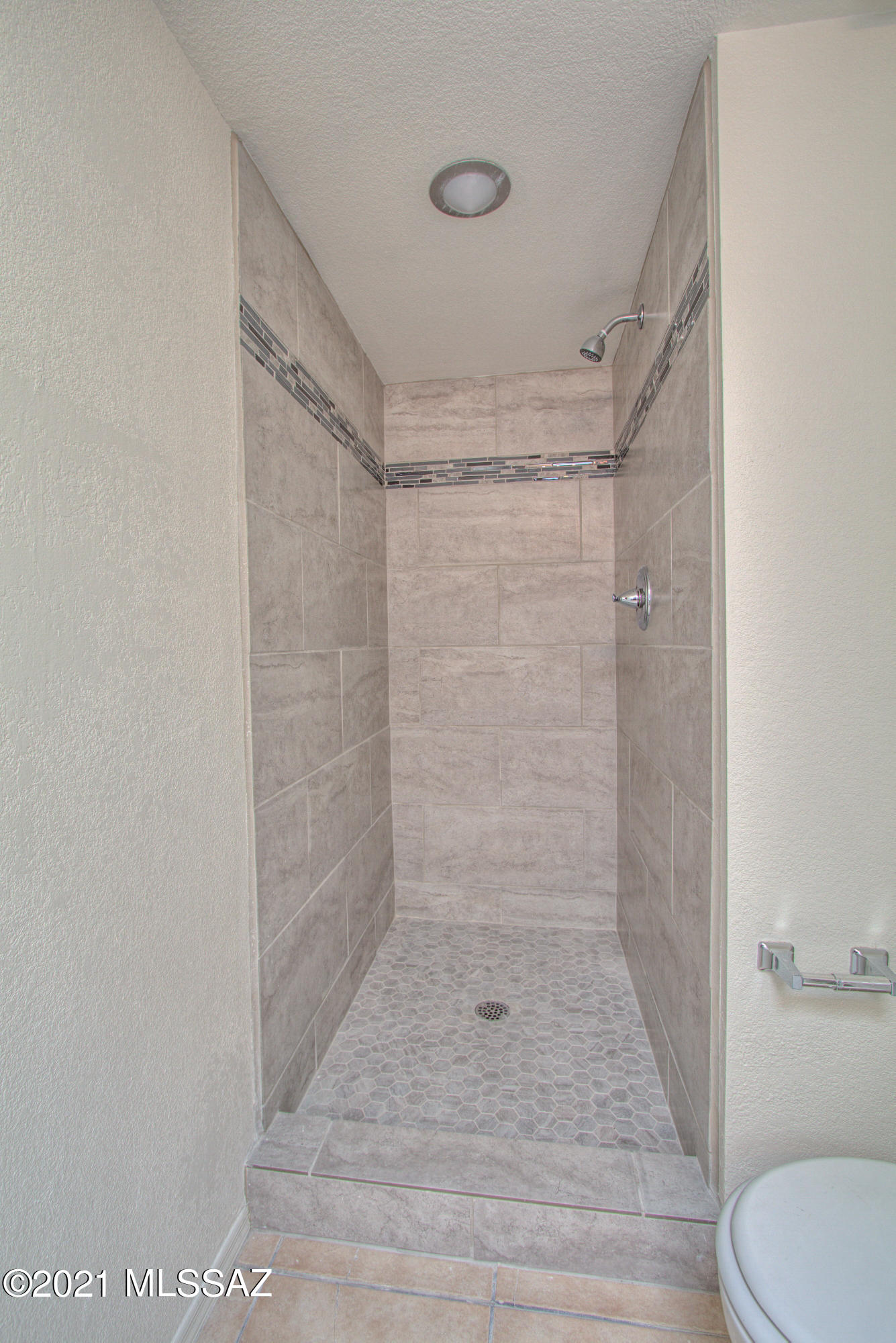 1200 East River Road, Unit D52 Tucson, AZ 85718 - Photo 10 of 15