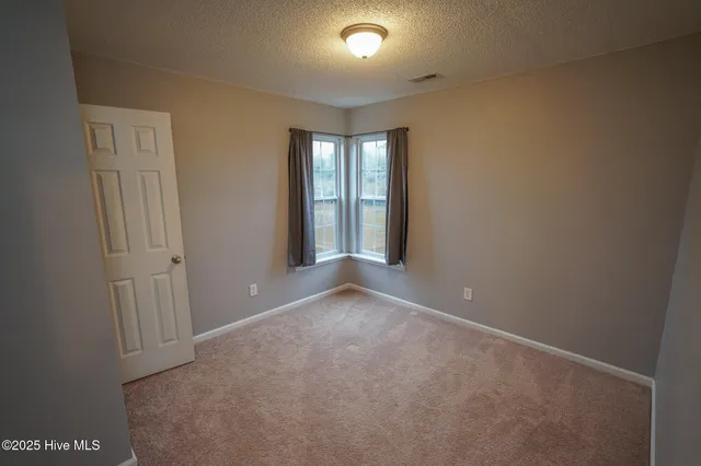 $265,000 | 104 Indigo Drive, Maysville, NC 28555