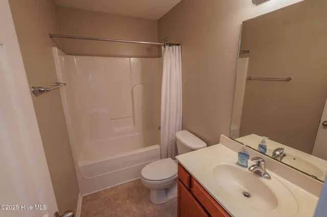 $265,000 | 104 Indigo Drive, Maysville, NC 28555