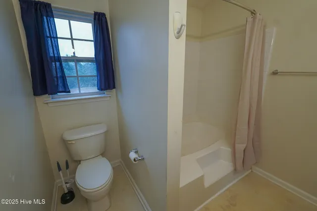 $265,000 | 104 Indigo Drive, Maysville, NC 28555