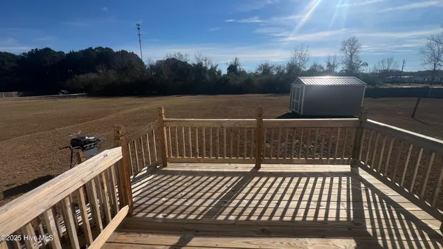 $265,000 | 104 Indigo Drive, Maysville, NC 28555