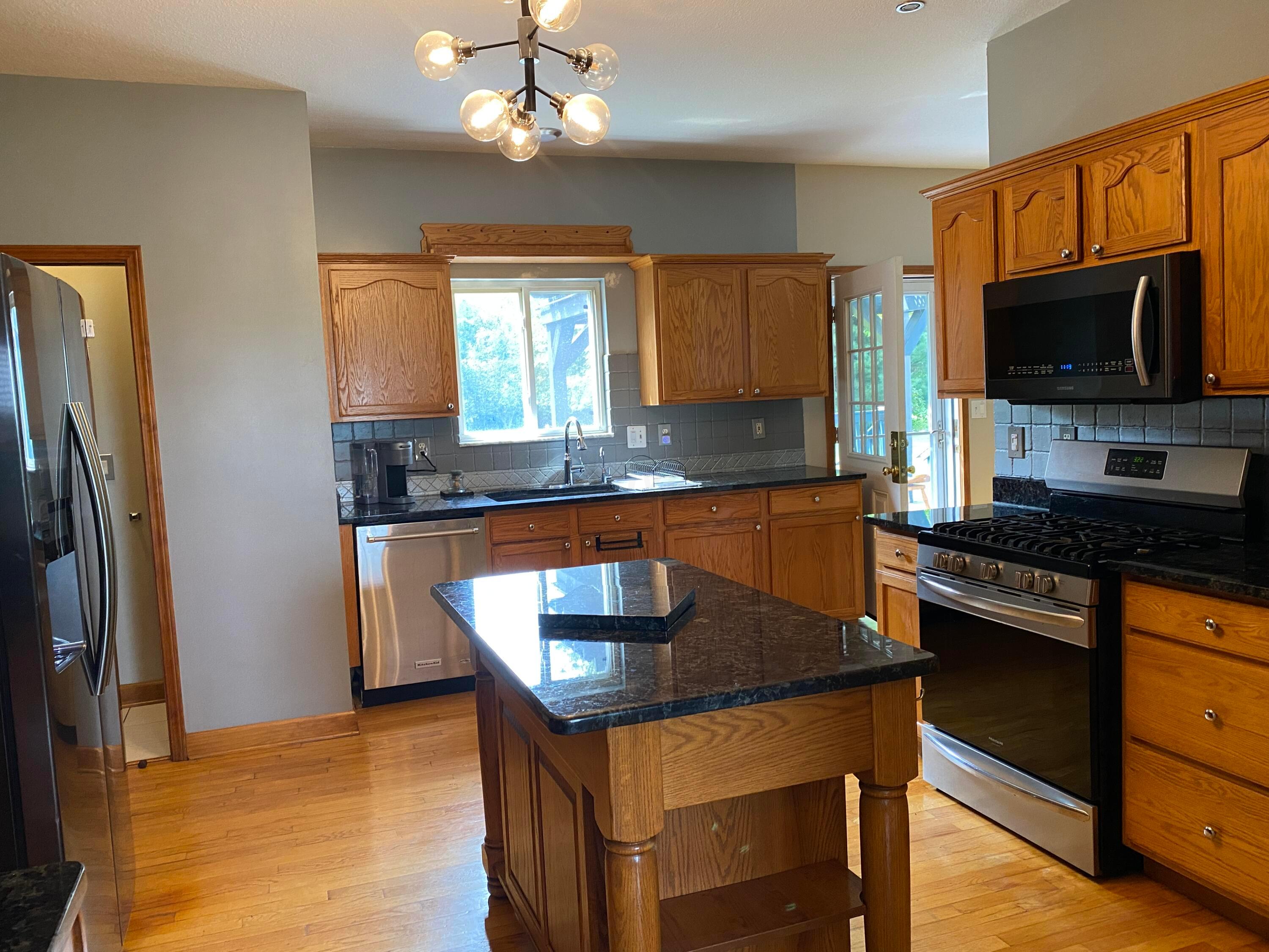 5808 Gale Road Southwest Pataskala, OH 43062 - Photo 13 of 45 Kitchen