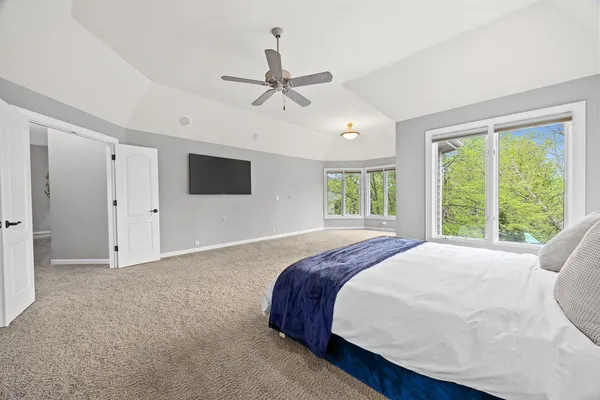 $998,888 | 39W514 Bealer Circle, Geneva, IL 60134