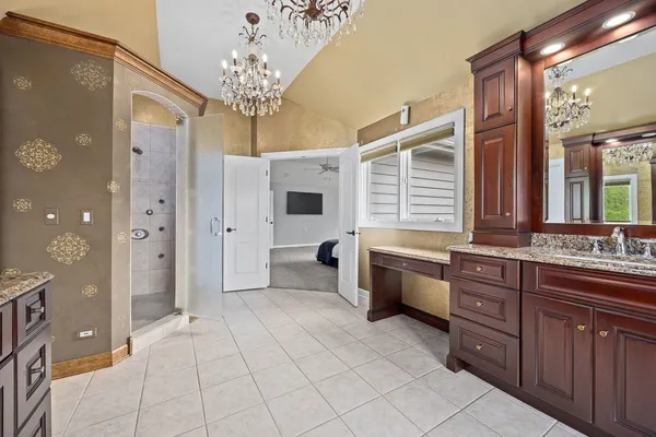 $998,888 | 39W514 Bealer Circle, Geneva, IL 60134
