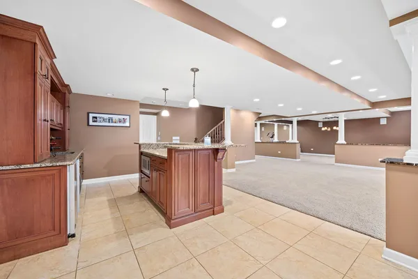 $998,888 | 39W514 Bealer Circle, Geneva, IL 60134