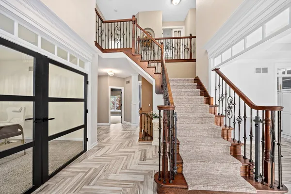 $998,888 | 39W514 Bealer Circle, Geneva, IL 60134