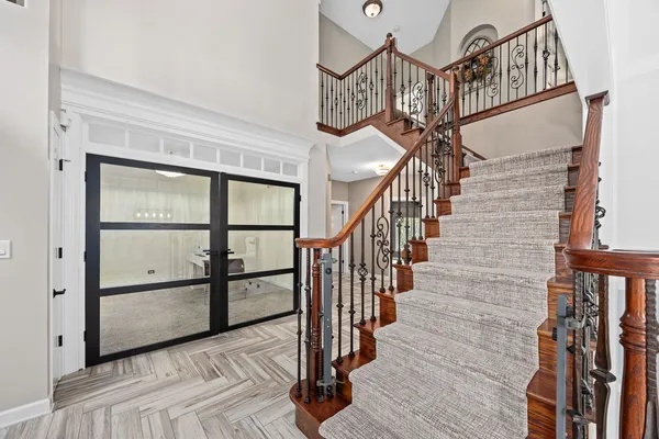 $998,888 | 39W514 Bealer Circle, Geneva, IL 60134