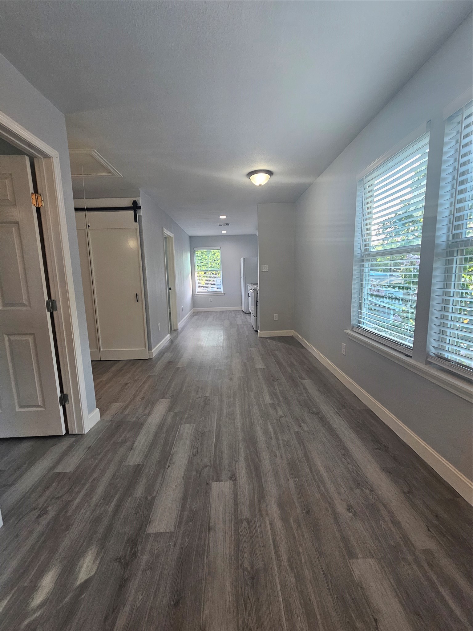 4724 4th Street Bacliff, TX 77518 - Photo 4 of 25