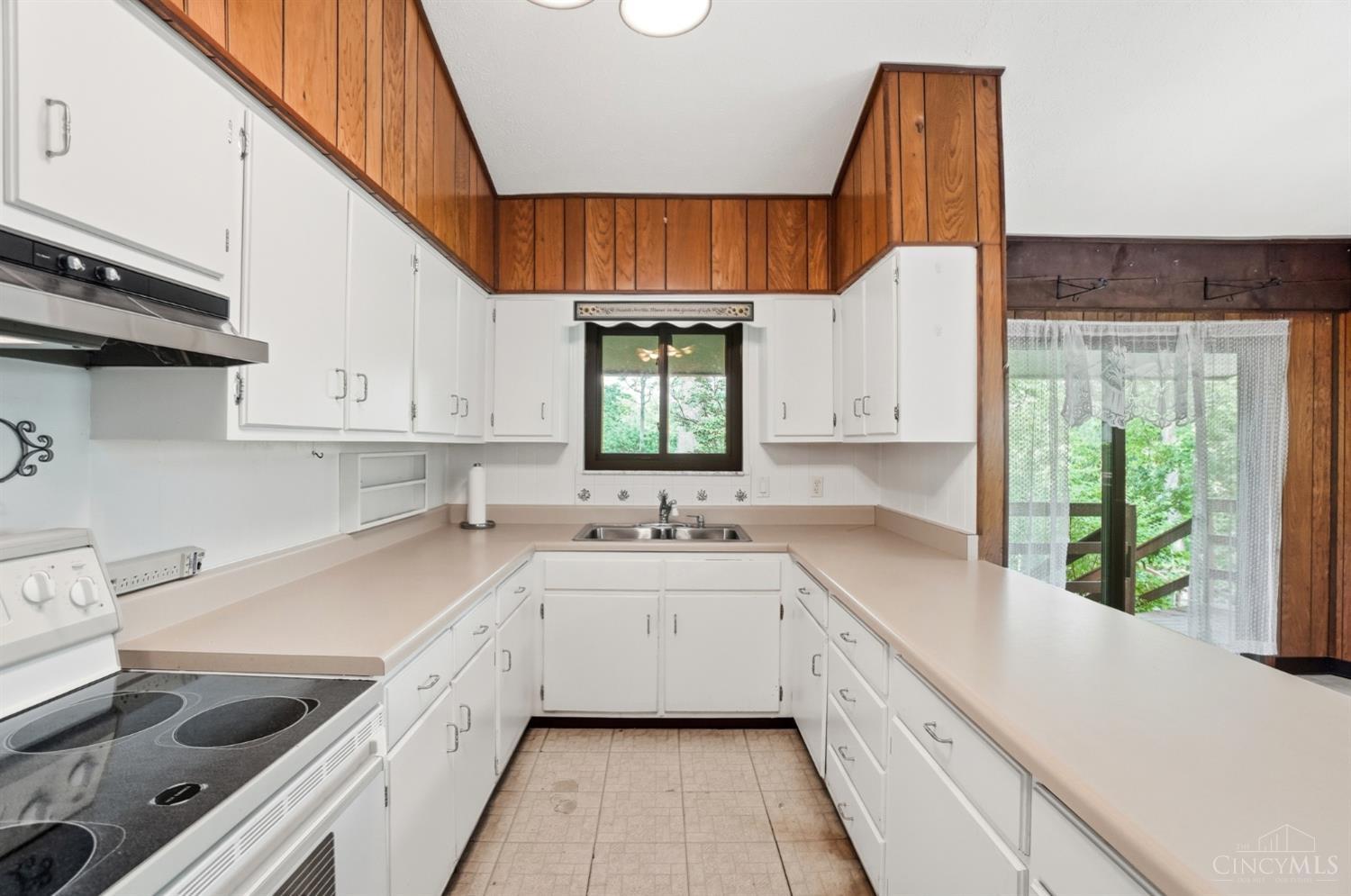1101 Redbird Road Loveland, OH 45140 - Photo 23 of 65 Gallery Image 23