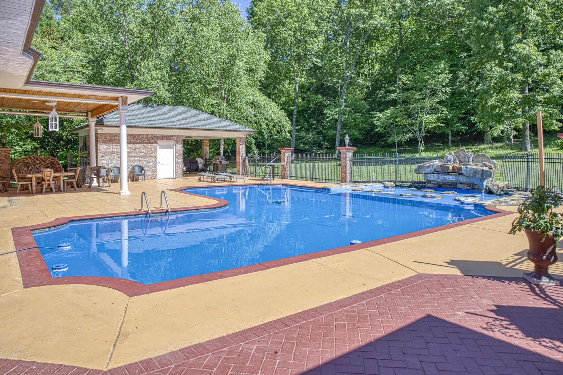 205 Bastin Road Hohenwald, TN 38462 - Photo 37 of 49 Gallery Image 37