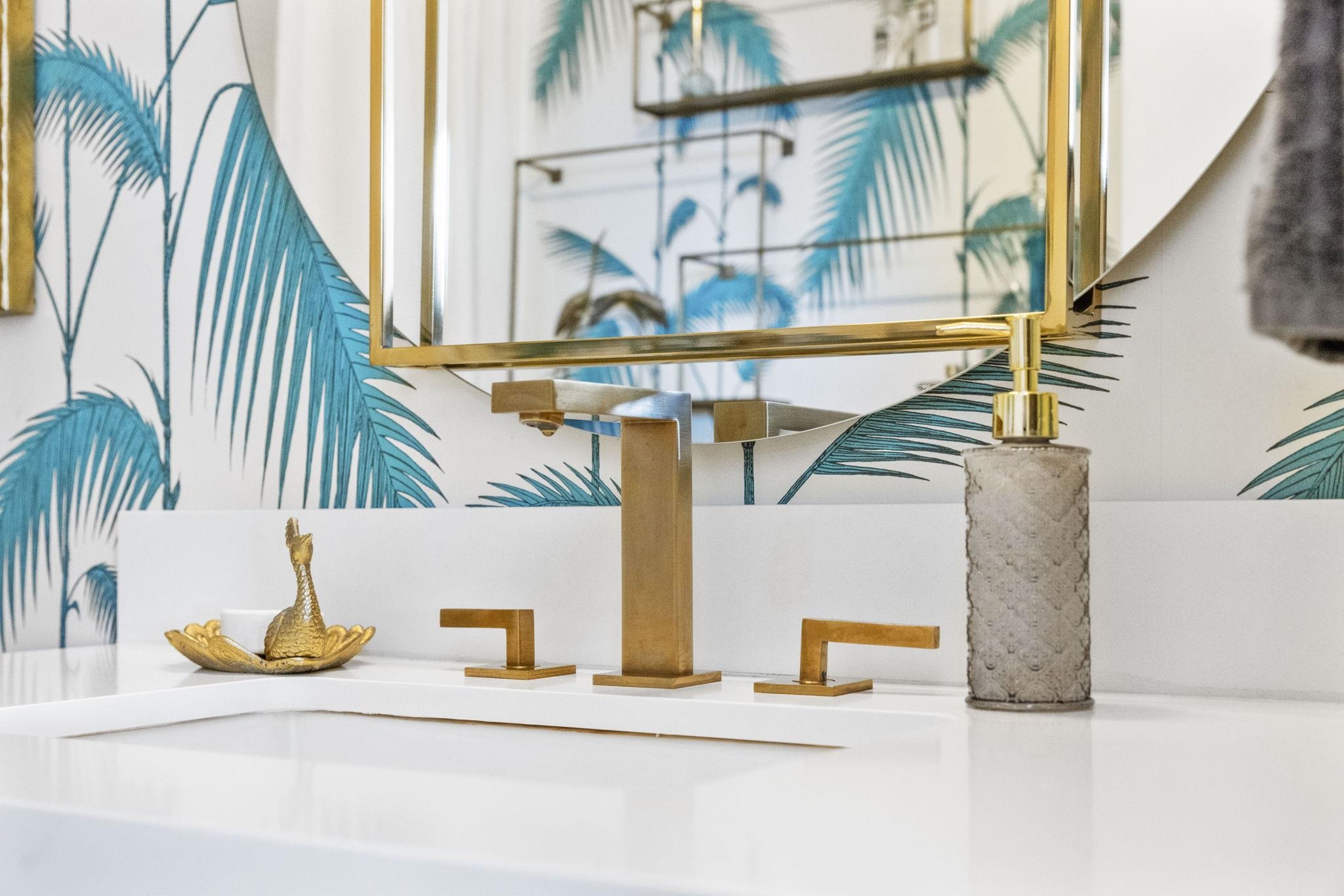 1007 41st Street, Unit 334 Oakland, CA 94608 - Photo 44 of 59 Bathroom view of a sink