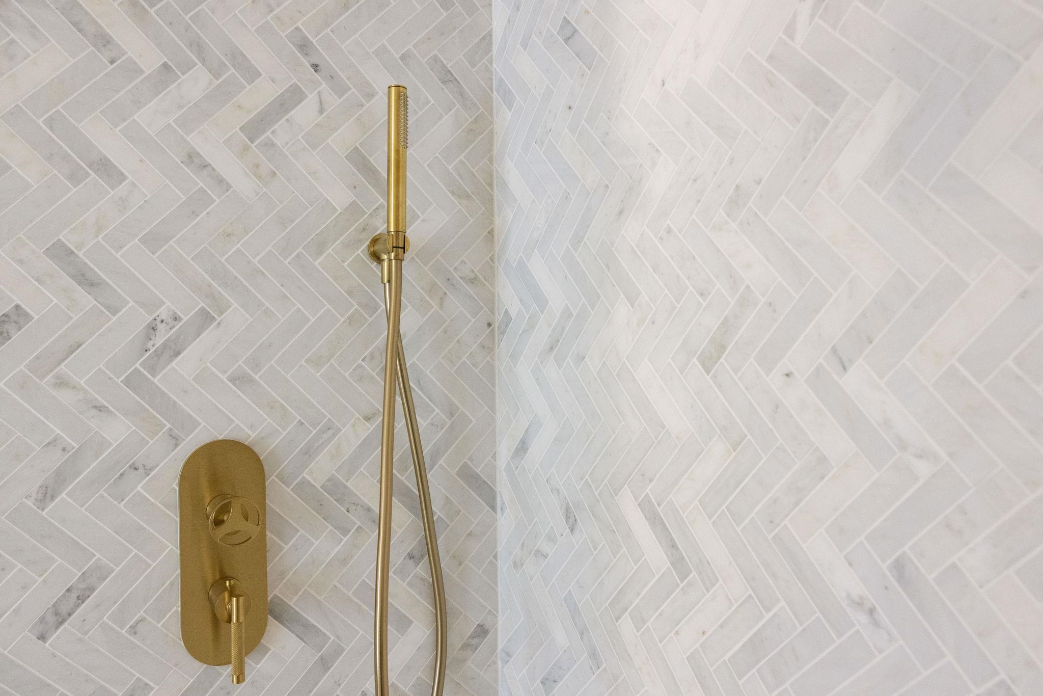 1007 41st Street, Unit 334 Oakland, CA 94608 - Photo 45 of 59 Bathroom view of tiled shower