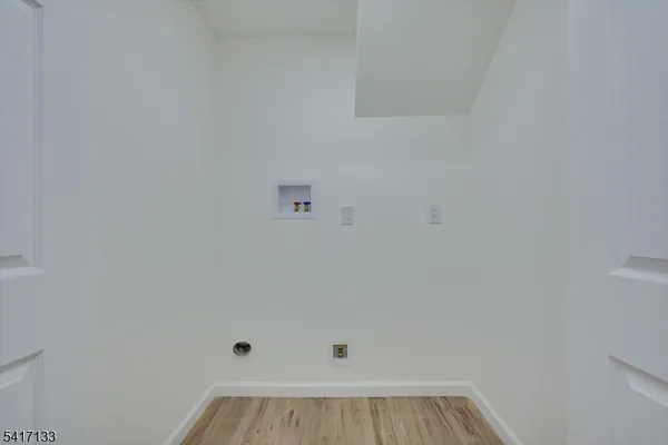 $625,000 | 418 East 5th Avenue, Roselle, NJ 07203