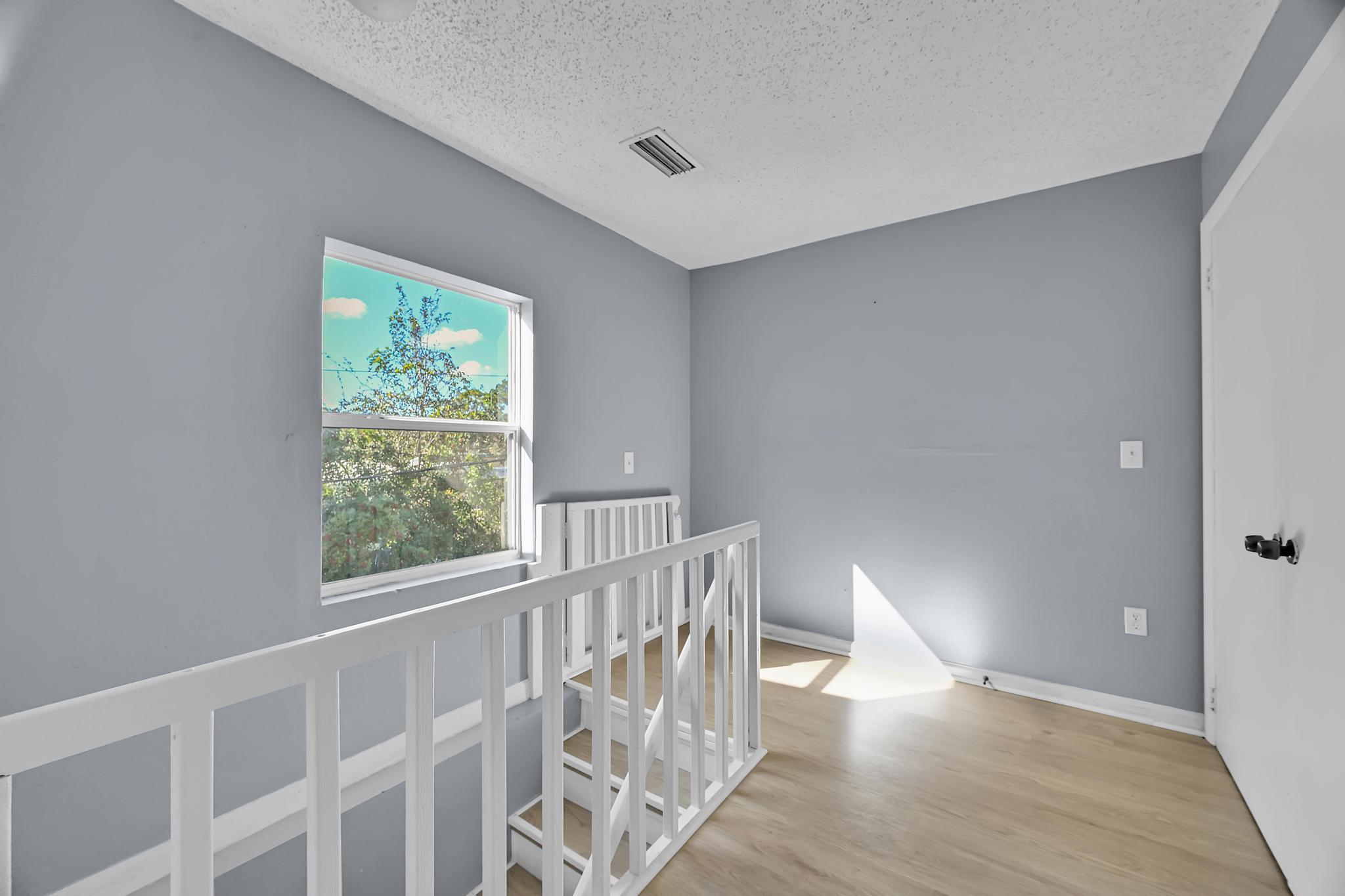3876 Devine Road Fort Pierce, FL 34981 - Photo 9 of 17 Z63_0710
