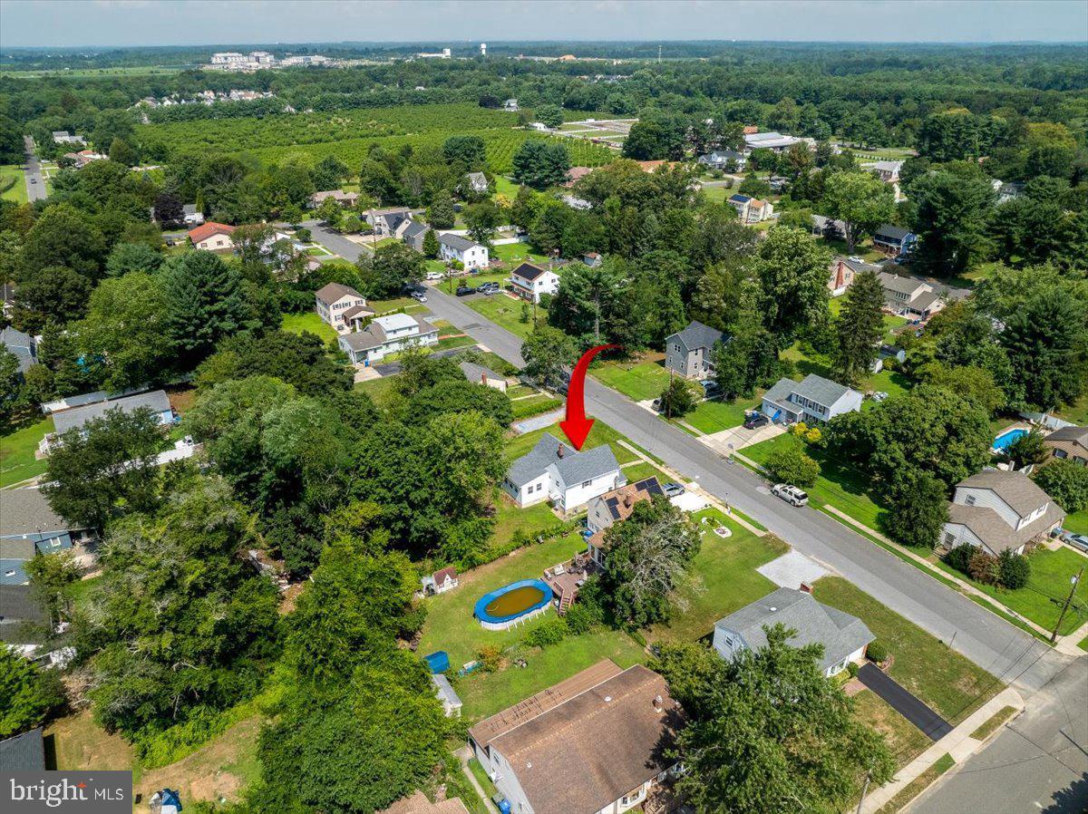 404 Franklin Road Glassboro, NJ 08028 - Photo 22 of 24 an aerial view of a houses with a yard