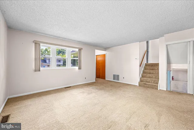 $3,375 | 404 Franklin Road, Glassboro, NJ 08028