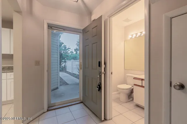 $2,450 | 1518 Spindrift Circle West, Neptune Beach, FL 32266