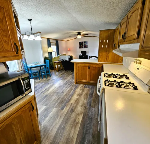 $79,900 | 5532 Iris Lane, Unit 311, Kalamazoo, MI 49009