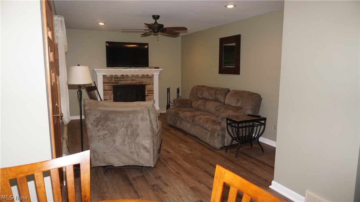 5249 Hayes Road Ravenna, OH 44266 - Photo 8 of 21 Gallery Image 8