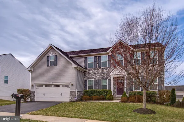 $799,000 | 9 Fox Meadow Drive, Lovettsville, VA 20180